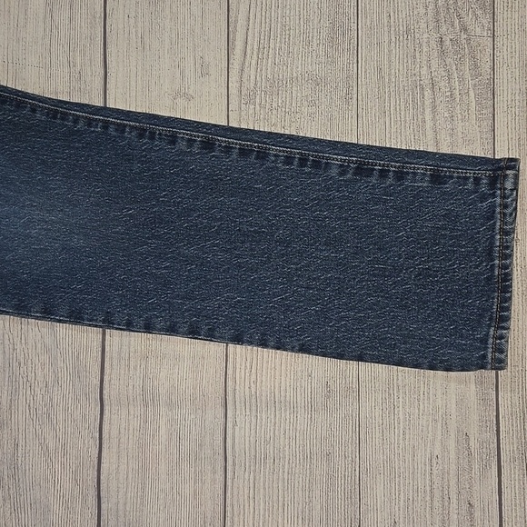 Levi's Women's Wedgie Straight Jeans Medium Wash Size 29 - Picture 6 of 11